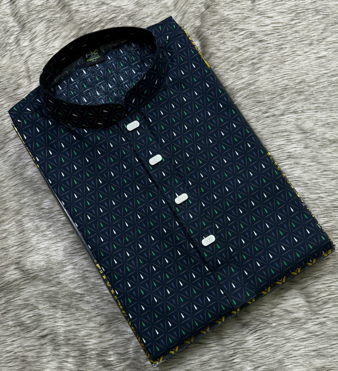 প্রিমিয়াম সফট কটন গার্মেন্টস কাপড় – ১০০% সুতি, আরামদায়ক ও স্টাইলিশ